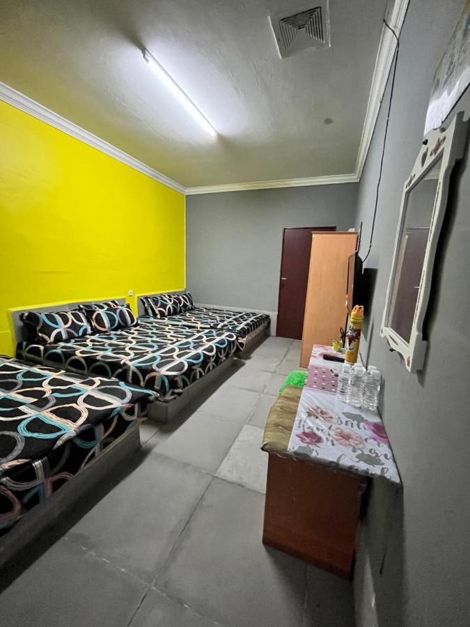 Homestay/Bilik Teluk Gading クアラ・ロンピン エクステリア 写真